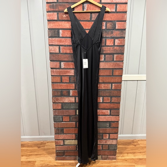 Rumored Sunset Strip Maxi Dress - Picture 14 of 16